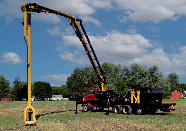 85 Infinity Boom Truck